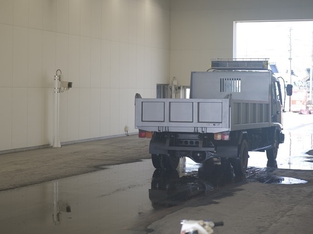 1996 ISUZU FORWARD 